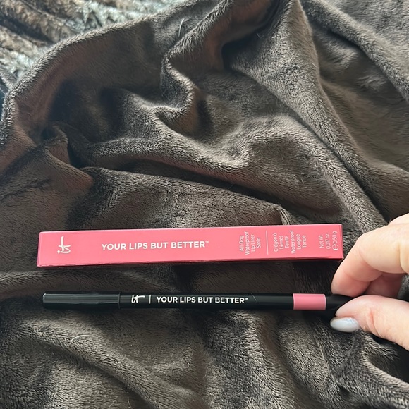 it cosmetics Makeup Nwt It Cosmetics Your Lips But Better Lip Liner